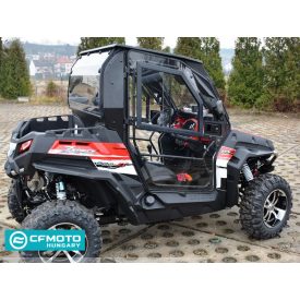 Cfmoto Zforce fülke